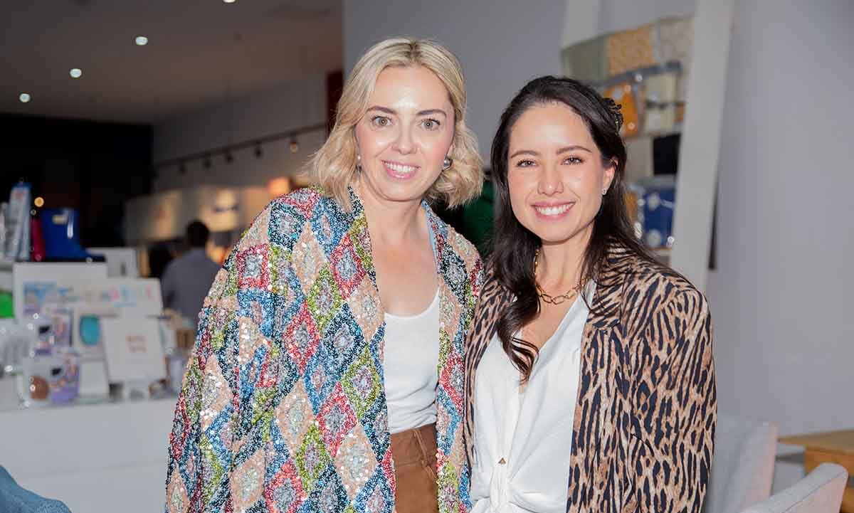 Martha Caso y Fernanda Carvajal