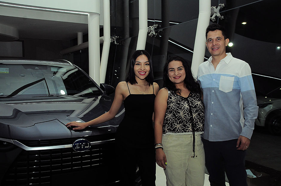 Majo Rached, Samira Rached y Rafael Estéban