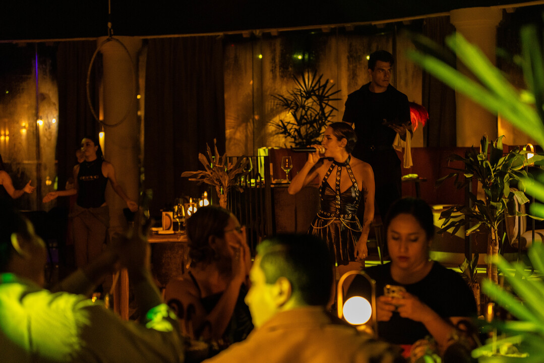 Bravo Dinner and Dance es una de las apuestas más fuerte como experiencia de entretenimiento en los hoteles del PHG (Cortesía)