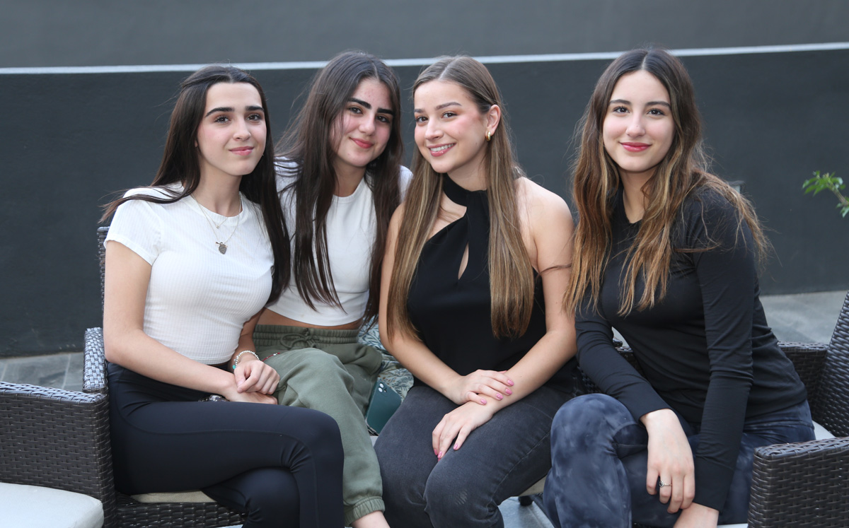 Roberta Alanís, Ana Sofía Díaz, Raquel Sagaón y Camila Alanís / Foto: Roberto Alvarado