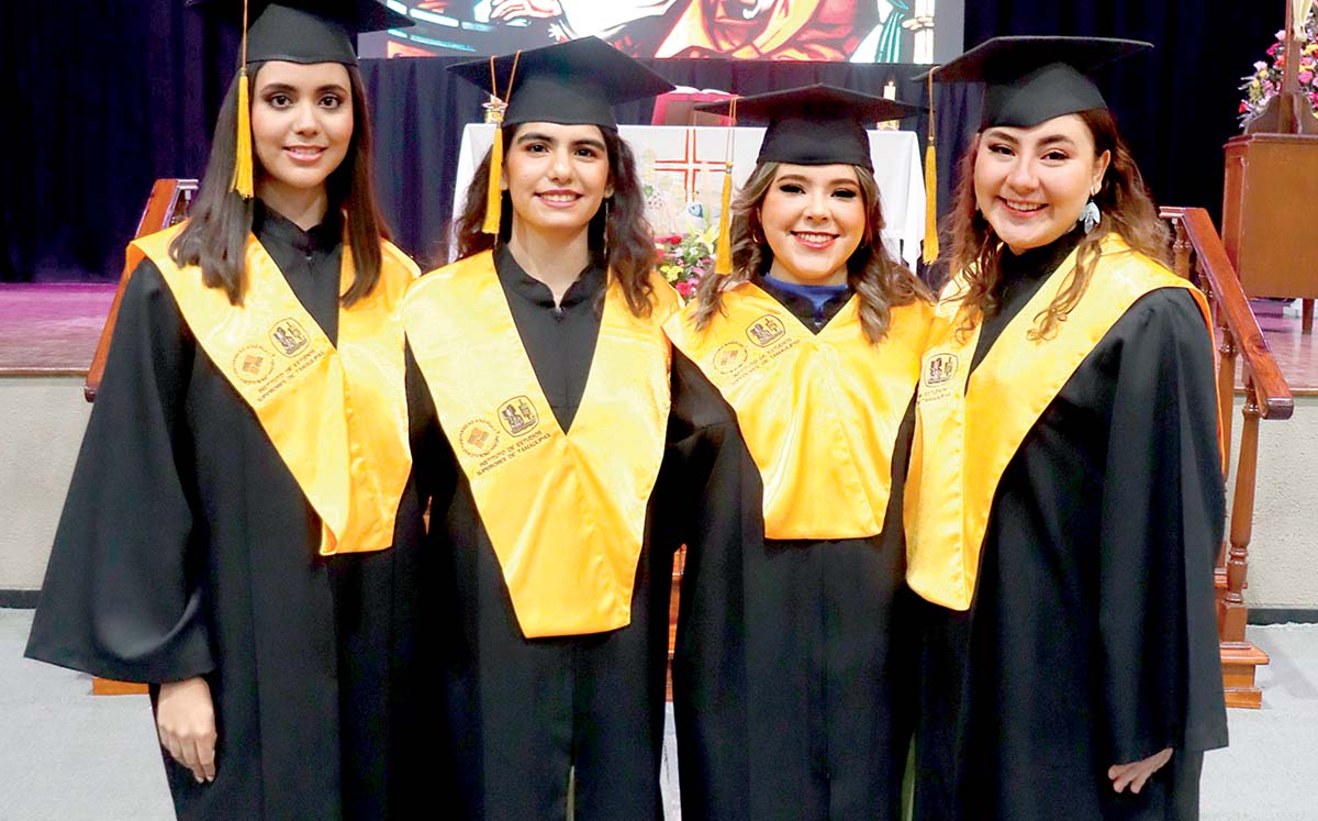CECILIA BADILLO, MARLEN DÍAZ, LARISSA CAVAZOS Y MARÍA DÁVALOS nos regalaron sus mejores sonrisas