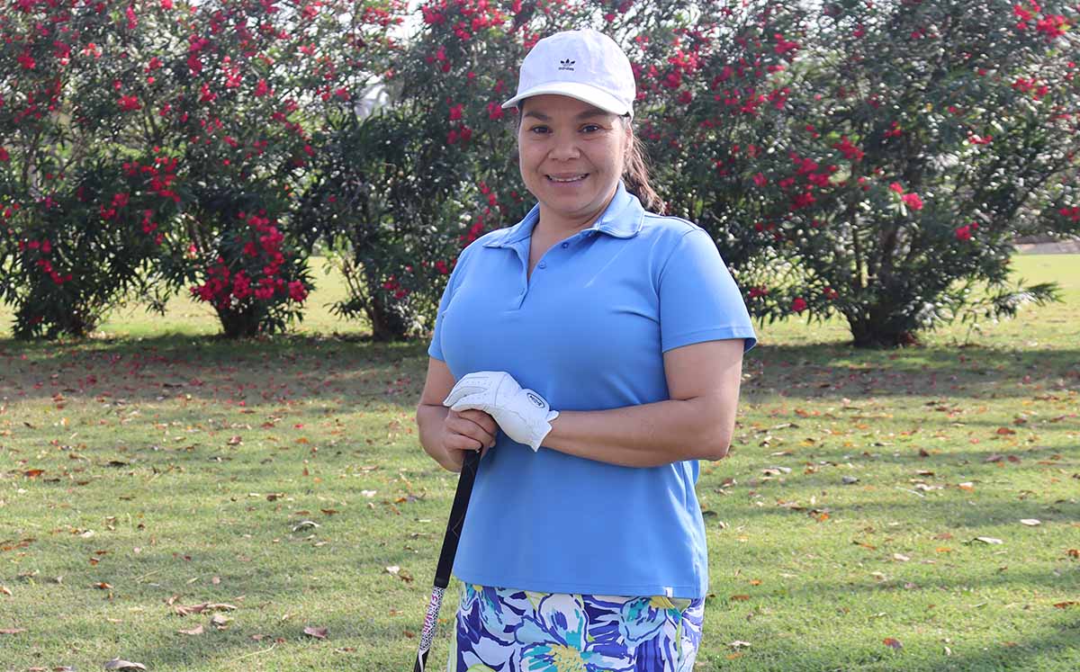ELY HERNÁNDEZ feliz de festejar un año más de vida