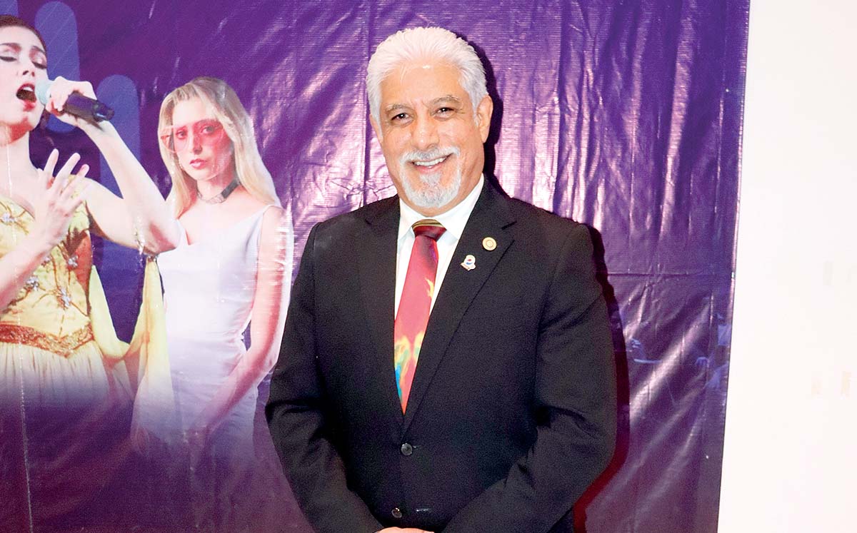 ENRIQUE VENEGAS: Queremos que la gente de Tampico  retome este tipo de eventos,  impulsando los talentos  locales como Carmen Goett  y Sepia Brown"
