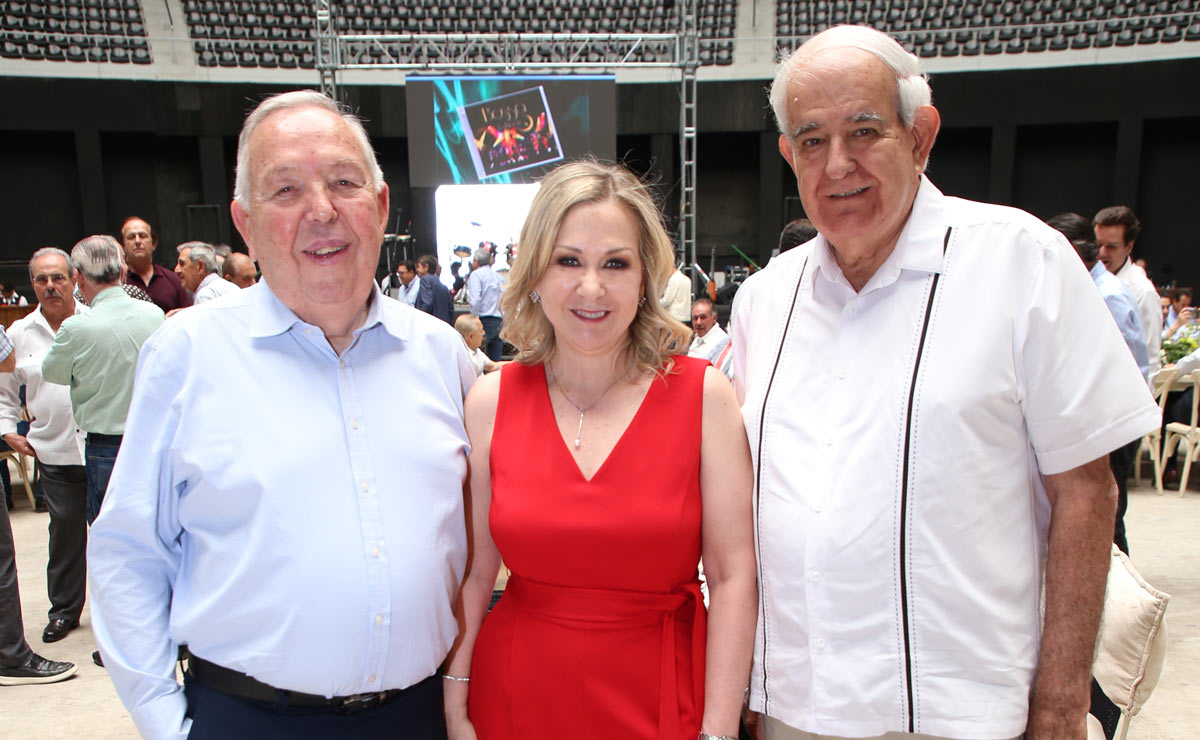 Fernando, Magaly y Ricardo