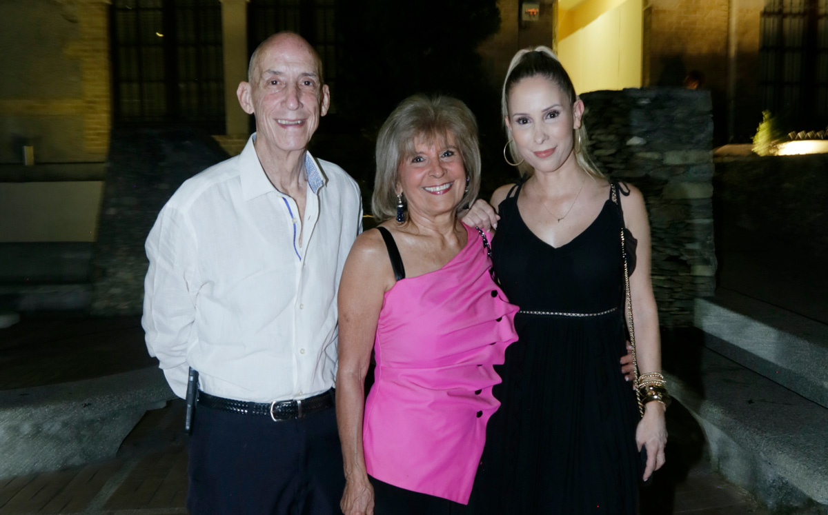 Gabriel Mazón, Salivia Díaz de León y Balbina Maiz de Sentíes / Foto: Omar Valdez