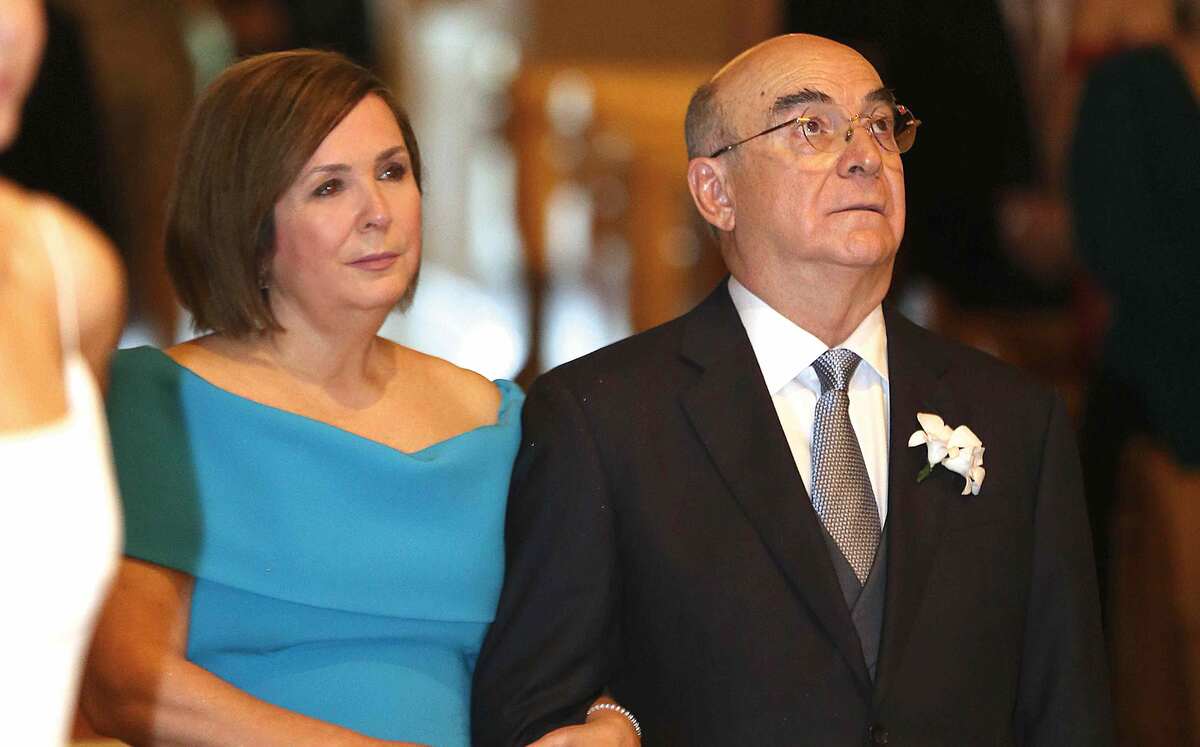 Papás de la novia. Jesús Vidaurri y Marilú Martínez de Vidaurri / Fotos: Roberto Alvarado