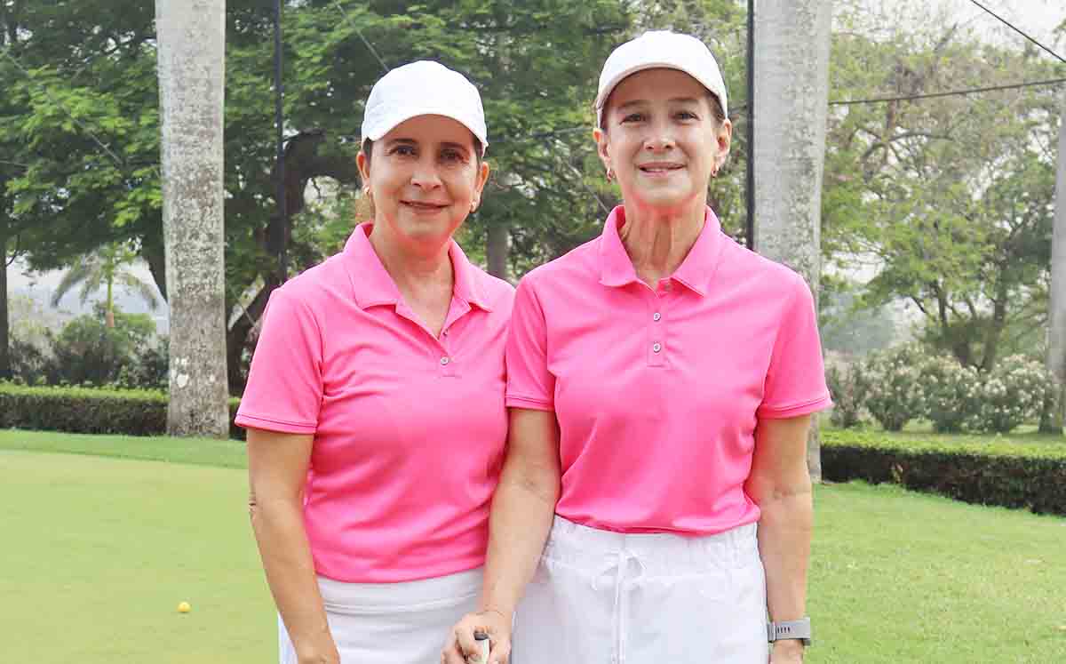 LUCY ÁVILA Y LAURA MARY GONZÁLEZ llegaron puntuales al green del Club Campestre Tampico