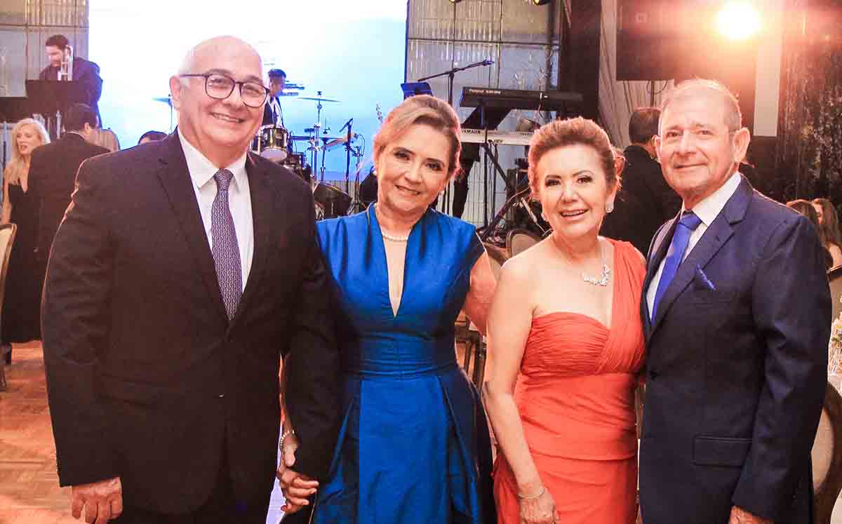 Asistentes del evento celebraron en el  salón Candiles del Casino Tampiqueño