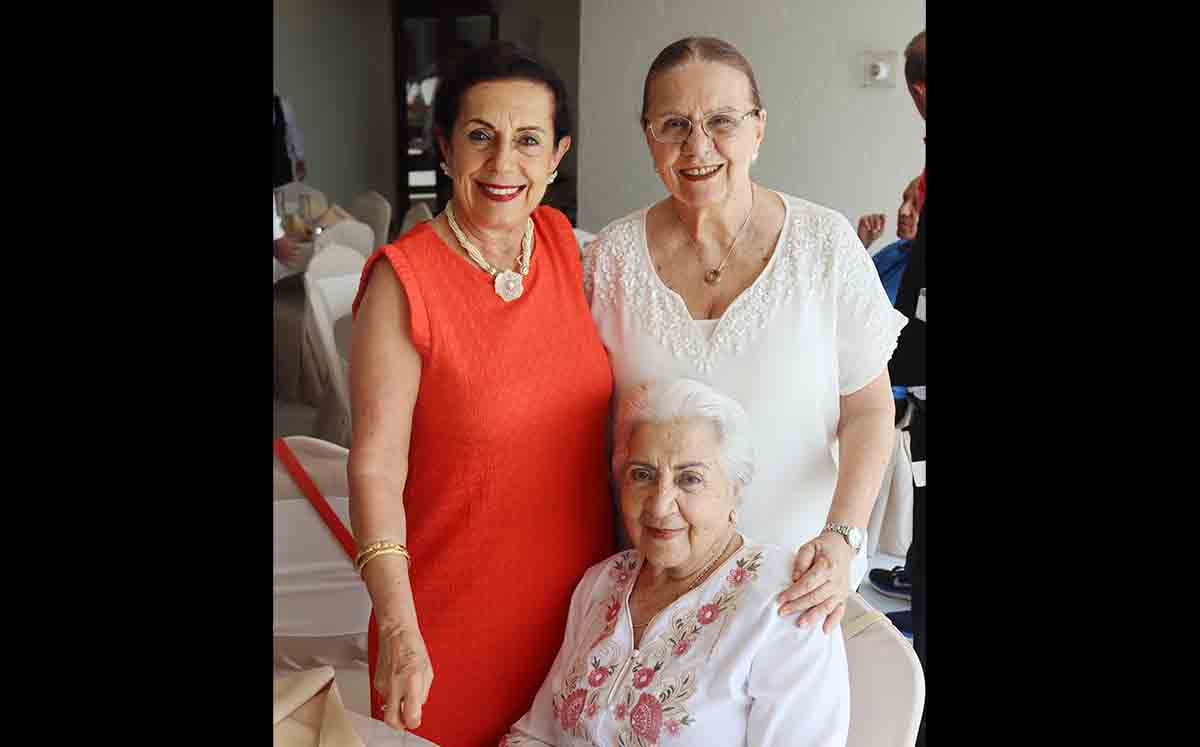LAURA DE NADER, YOLANDA DE FERES Y ALICIA DE MARON nos regalaron sus mejores sonrisas en el Club Libanés de Tampico