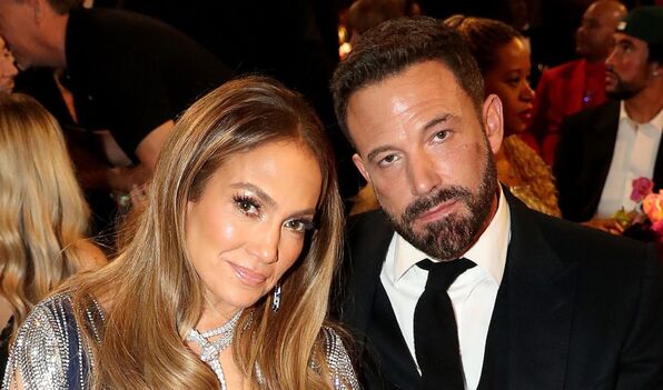 Ben Affleck revela qué le dijo a Jennifer Lopez en los Grammy (Getty)