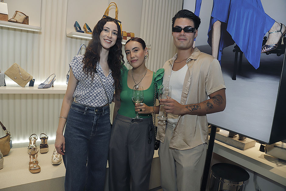 Dhamara Solís, Nicole de la Vega y Alberto Meza