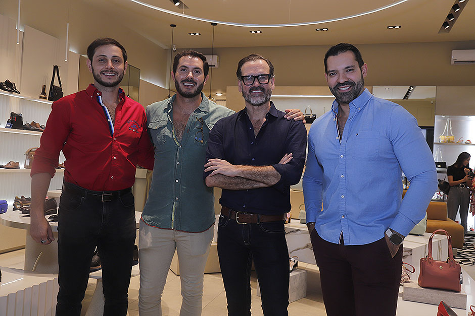 Giancarlo Castañeda, José Luis Espinosa, Óscar Naveja y Diego Lozano
