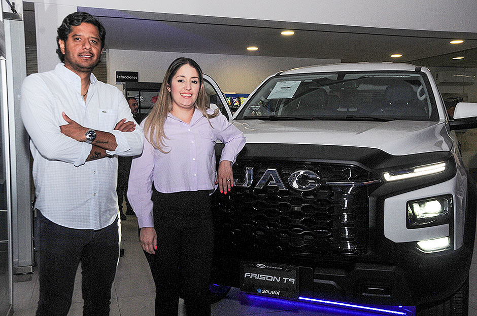 Rubén Sotelo y María Elena Rea