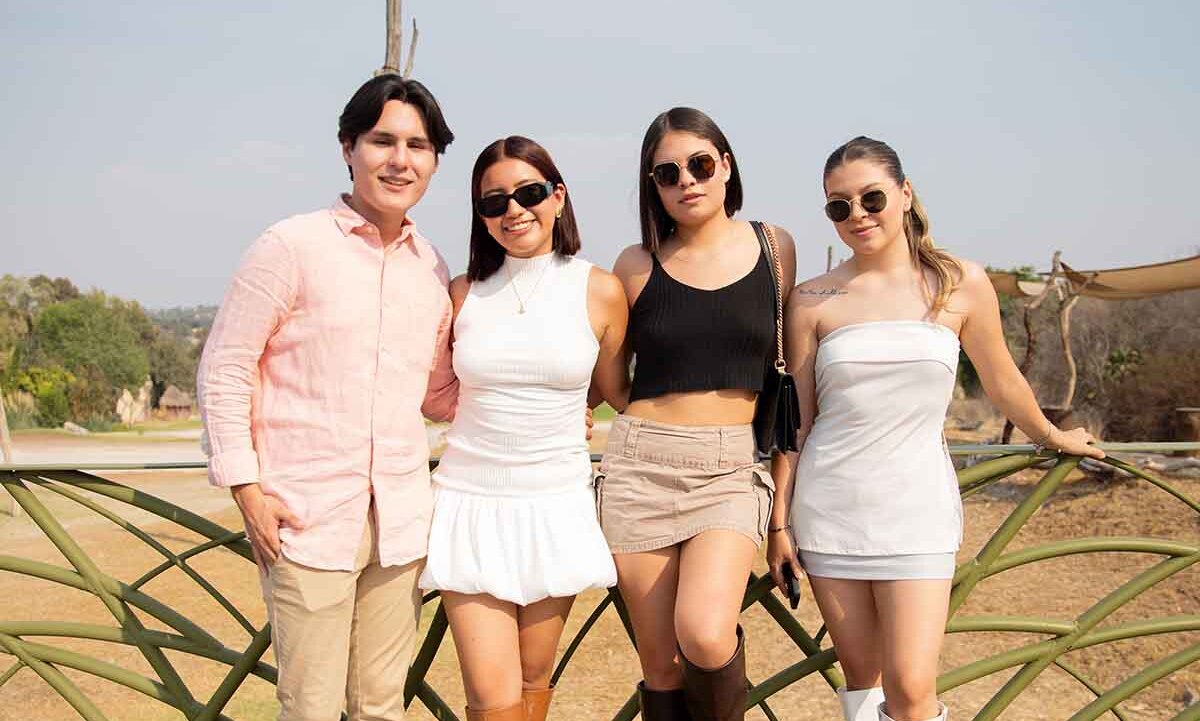 Guillermo Rodríguez, Avril Rodríguez, Vanessa Lira y Valeria Bonilla