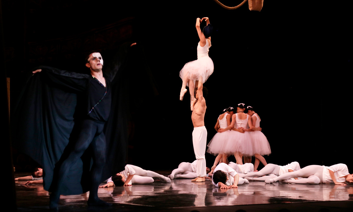 El Fantasma de la Ópera fue interpretado por Luciano Perotto / Foto: Omar Valdez