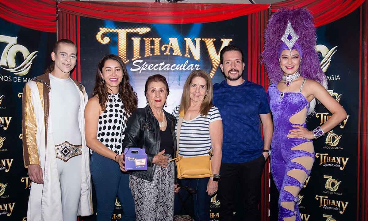 Magda Sorcia, María Elena Corte, Marilú Sánchez y Alexis Ramírez