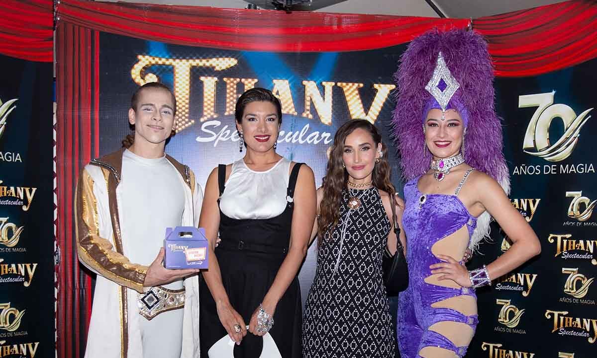 Ceci Rendón y Paulina Loya