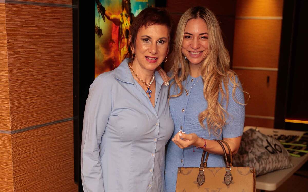 Lourdes Sáenz y Lulú Andonie