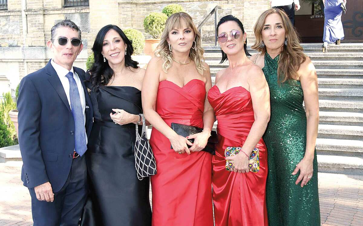 Miguel Sosa, Cecilia De Hoyos, Pina Velázquez, Lizette Álvarez Tostado y Marilú Hayek de Richo
