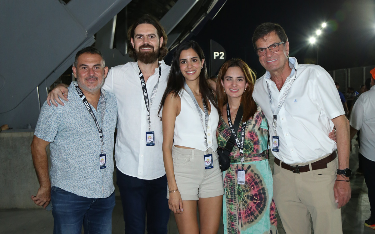 Mike Rodríguez, José Limón, Fer Marcos, Eugenia Marcos y Mauricio Marcos / Foto: Roberto Alvarado