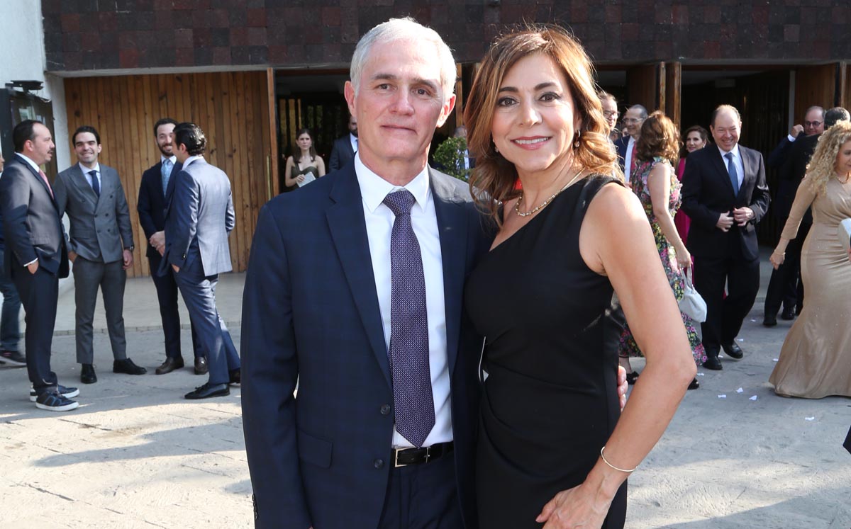 Rubén Fernández y Luz Elena de Fernández