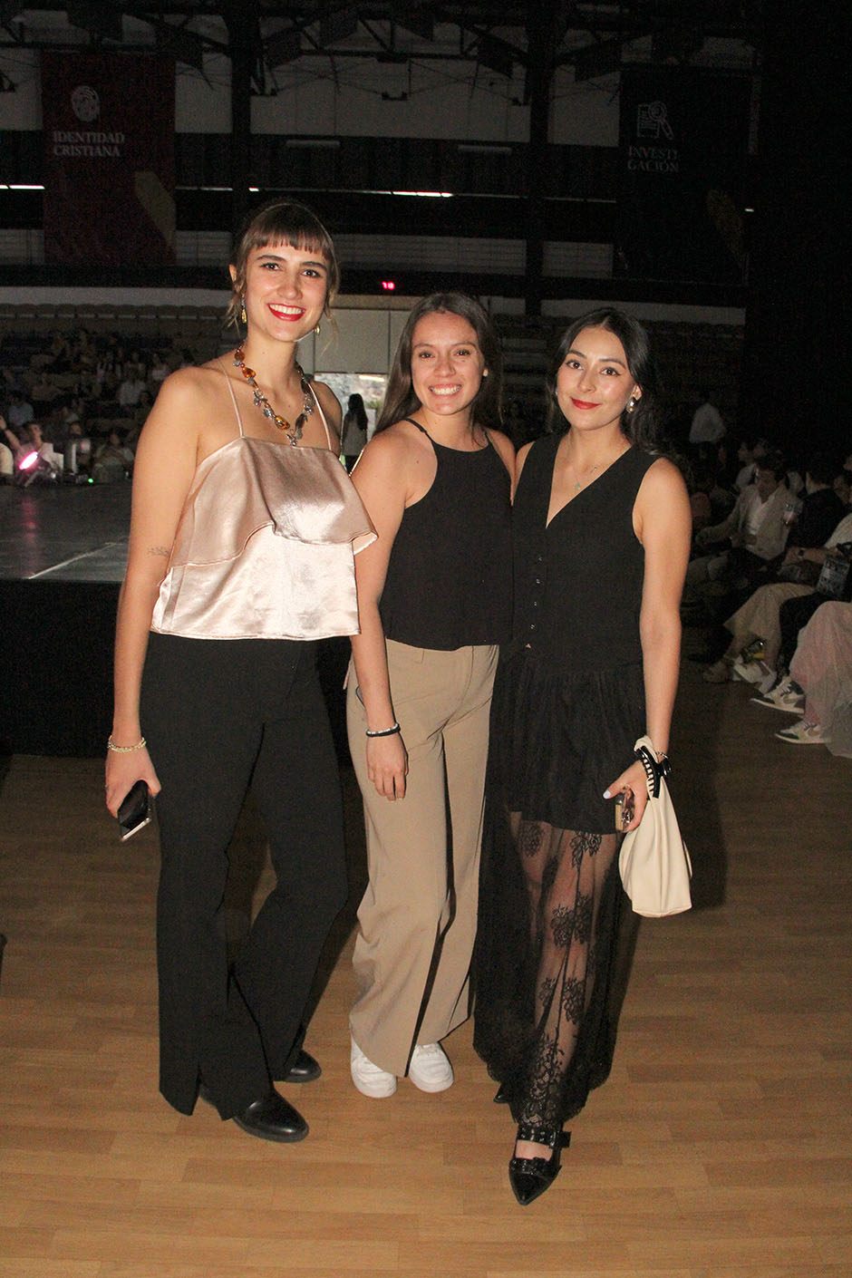 Sofía Carballo, Luisa Valdivia y Valeria López