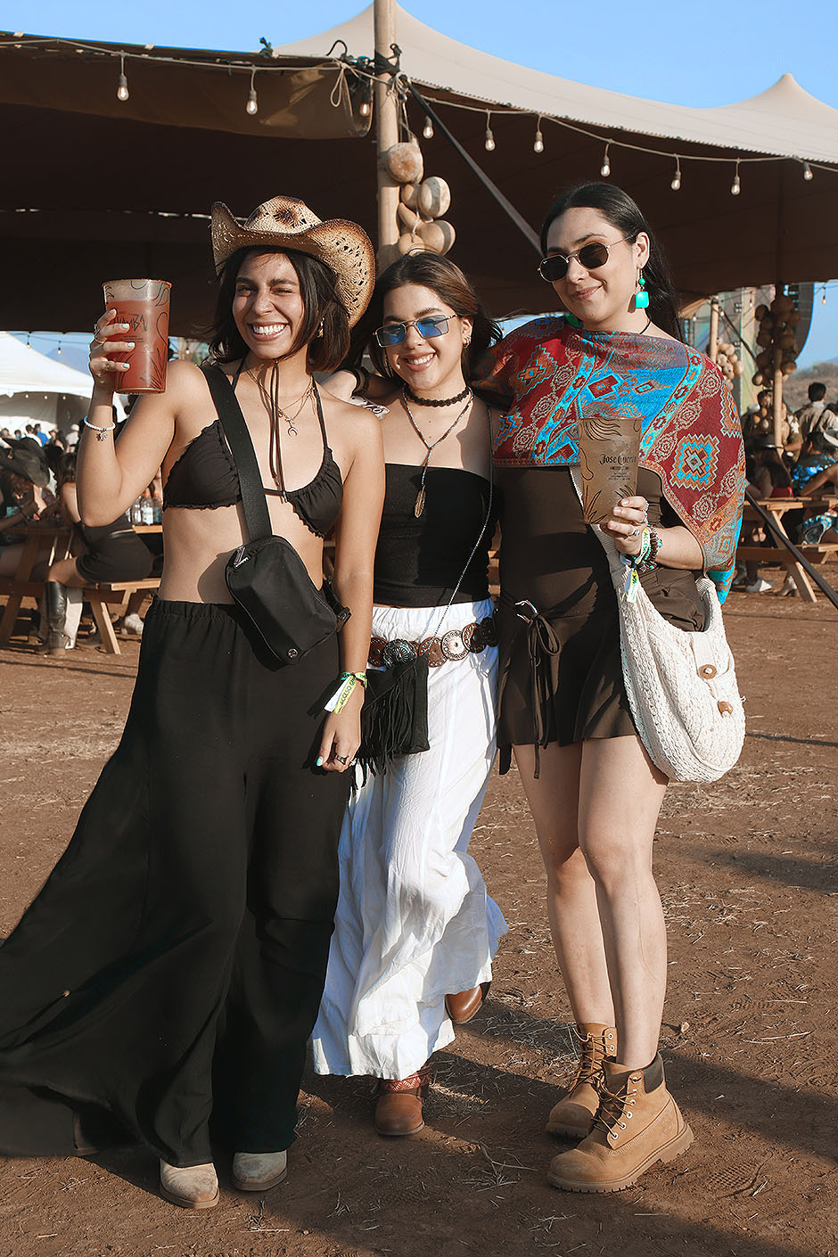 Valentina Villalobos,  Maria José Ordaz y Viviana Ramos