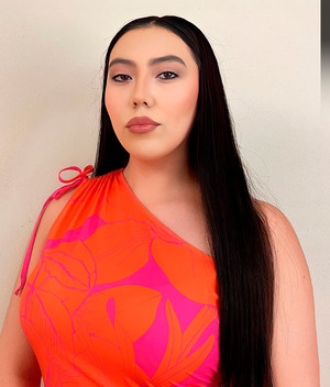 Ximena Esquivel: emprendedora y estudiante de Derecho, fundadora de Deseo Makeup Shop