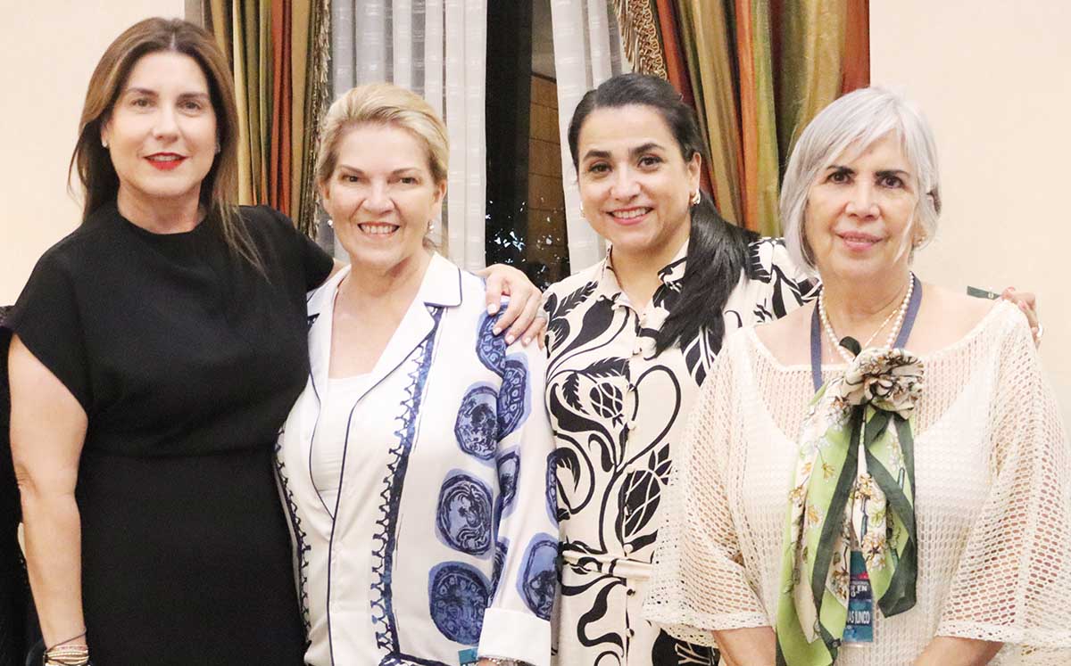 MACARENA DE MADARIA, ELVIRA DEL CAMPO, ANA CRISTINA ÁLVAREZ Y MIREYA CÁRDENAS llegaron puntuales al Club de Indistriales Tampico