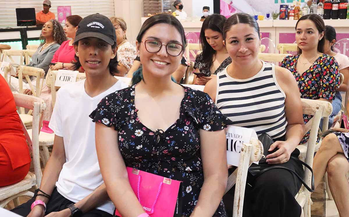 ALEJANDRO SOSA, PATY DELGADO Y CELESTE ROMERO disfrutaron de ver marcas como MAP, Guess e Ivonne