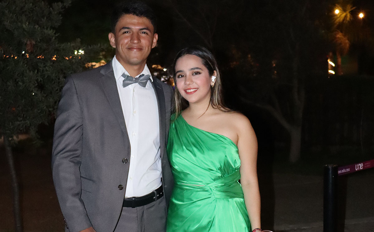 AXEL YAÑEZ Y FERNANDA CUELLAR disfrutaron de la primer edición del baile de máscaras Shadows and Secrets