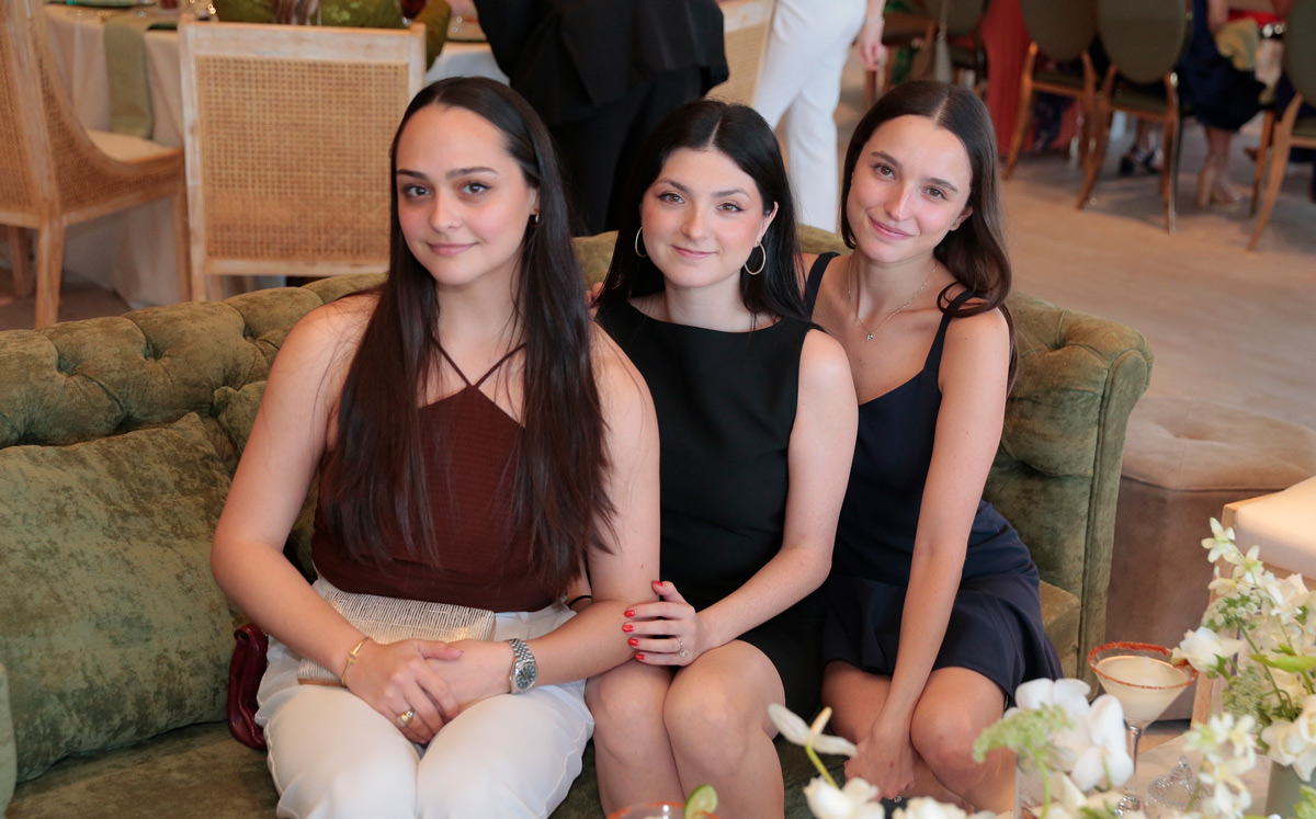 Adriana Gracia, Corinne Mattenberger y Priscila Belden / Foto: Daniel Saldívar