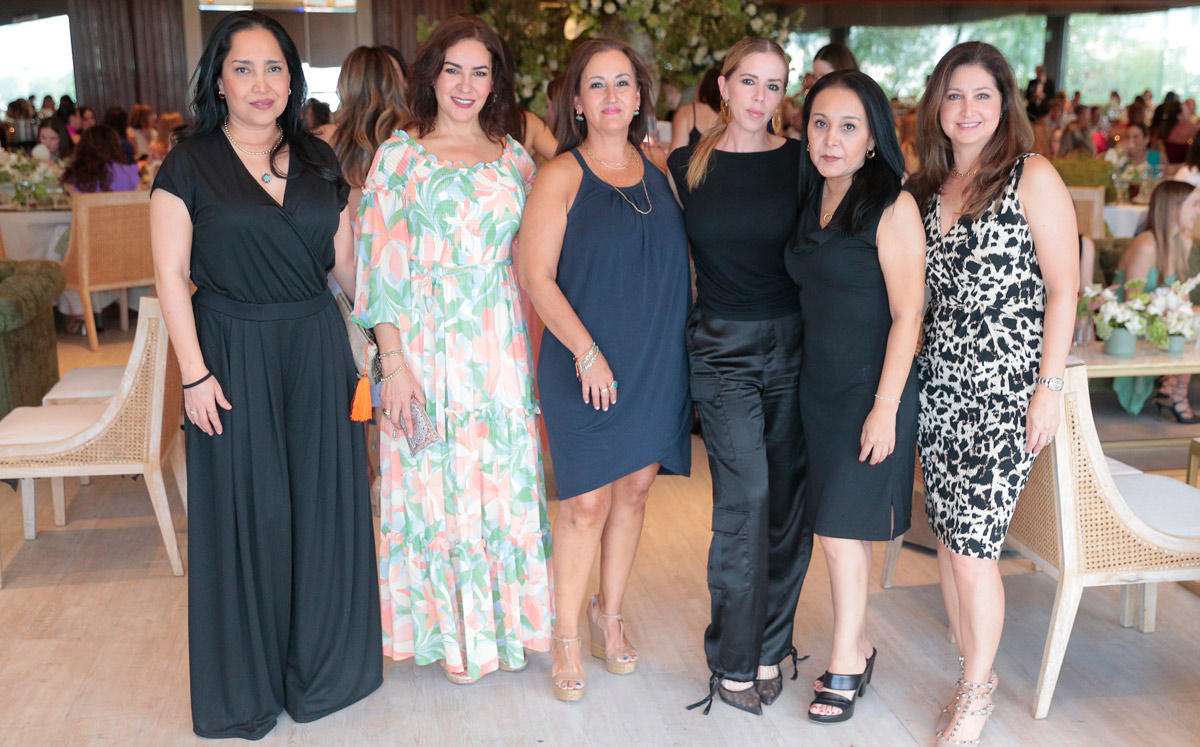 Érika Perches, Leticia Brandi, Janeth Santos, Karla Esquer, Martha Serrato y Ana Perches / Foto: Daniel Saldívar