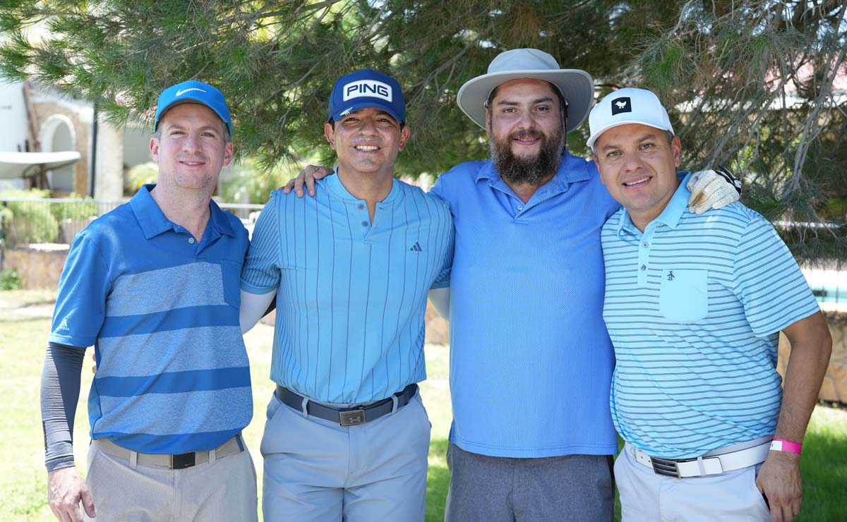 Gerardo, Julio, Carlos y Roberto