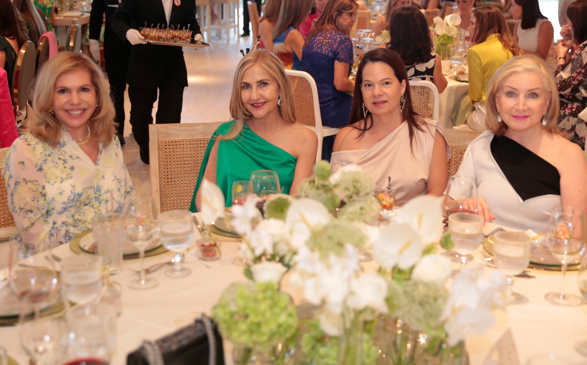 Gina Benavides, Mónica Buerón, Daniela Cavazos y Margarita De la Maza / Foto: Daniel Saldívar