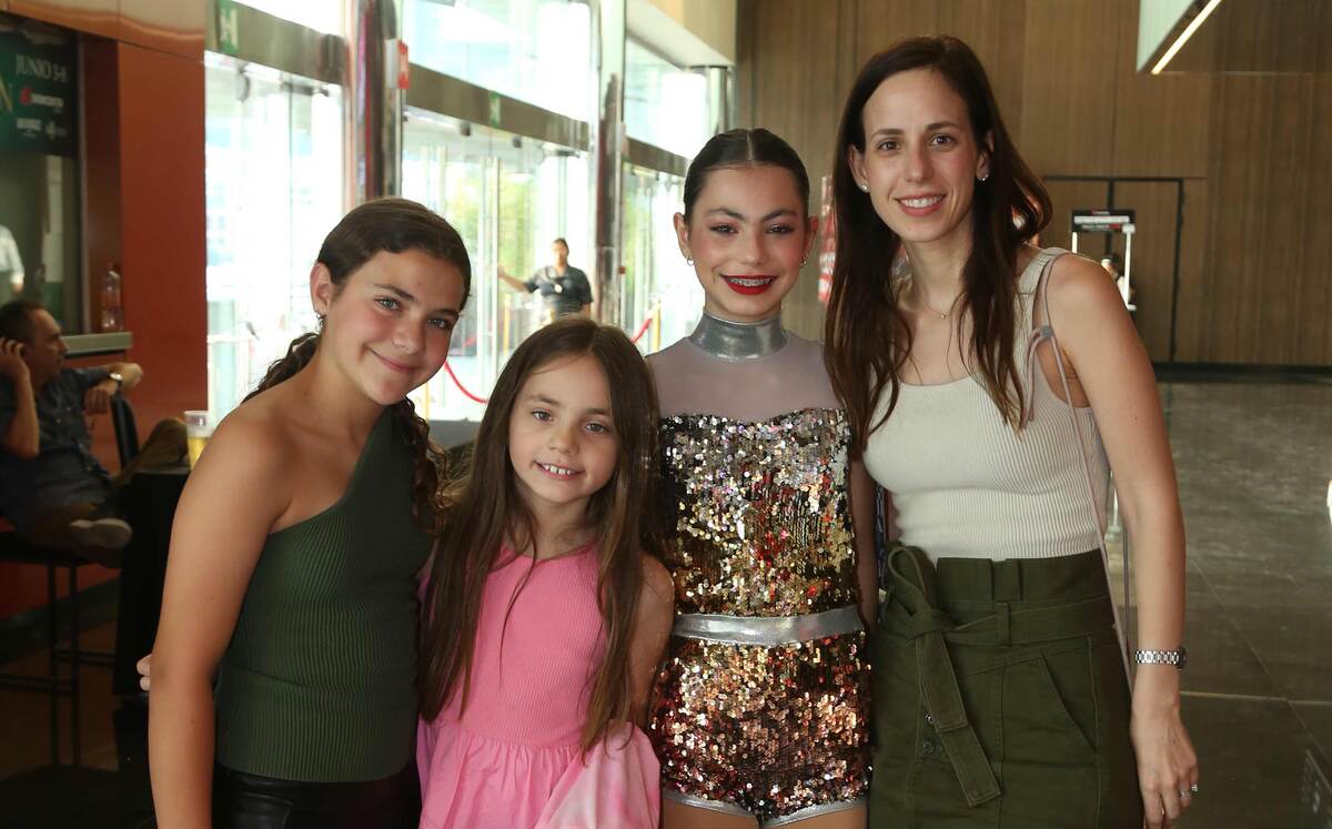 Greta Gorena, Sofía Garza, Lucía Garza y Ana Lucía Kalifa