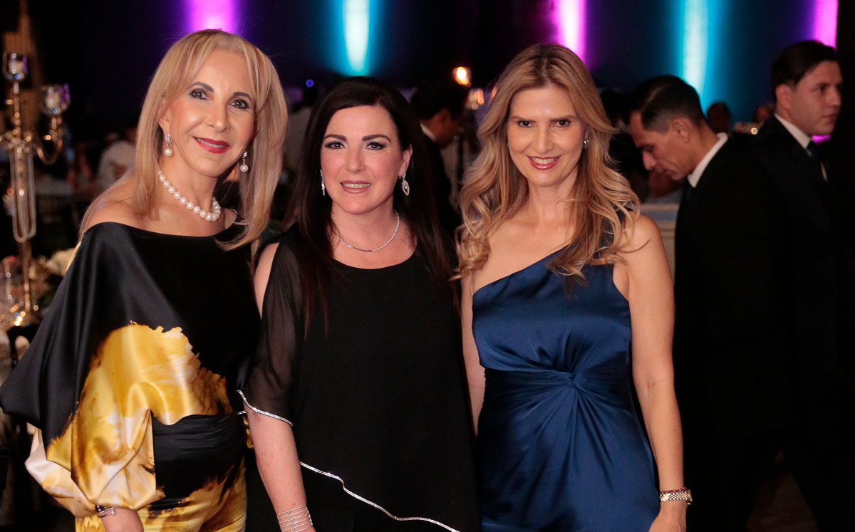 Lourdes González, Marlene Dávila y Karina Mata / Foto: Daniel Saldívar
