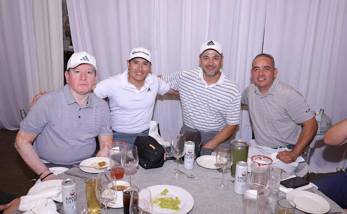 Ricardo, Roberto, Salvador y Fernando