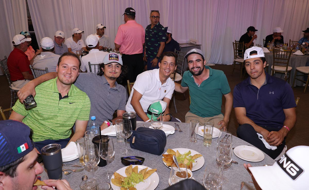 Roberto, José, Antonio, Ernesto y Carlos
