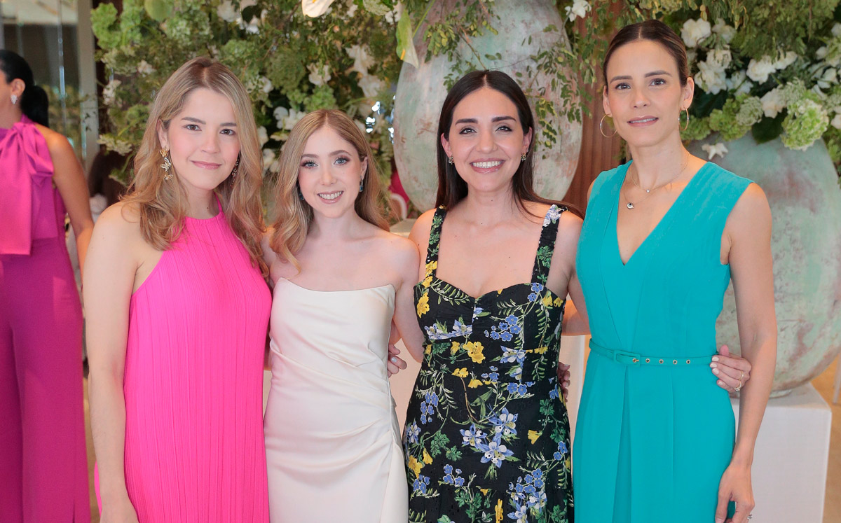 Stephy Bremer, Melissa Marroquín, Claudia Rodríguez y Sofía Bremer / Foto: Daniel Saldívar