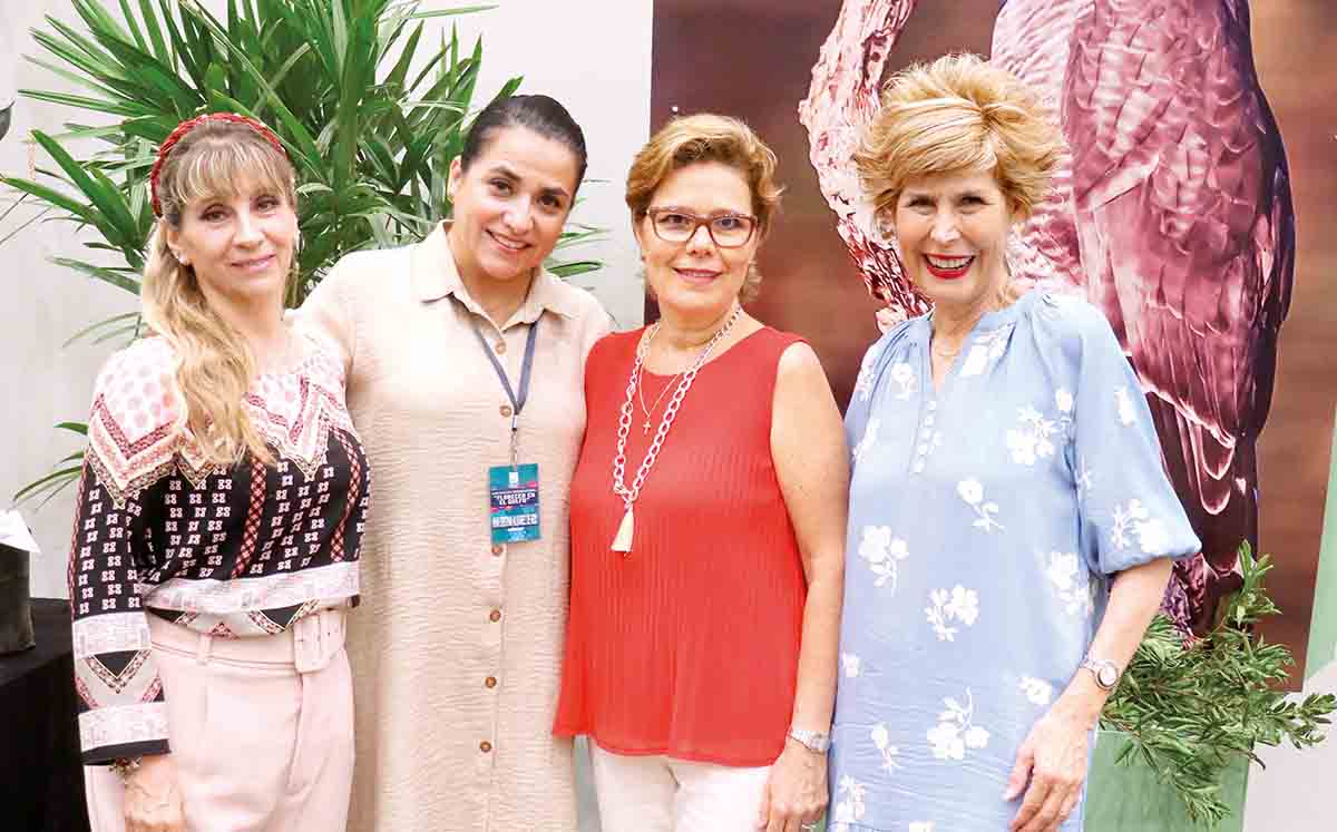 DIANA GUERRERO, LUZ MORALES, ANA CRIS ÁLVAREZ Y SANDRA DE LA GARZA se divirtieron en un taller de diseño