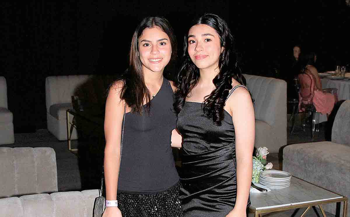 VALENTINA RICARDA Y PAULINA AGUILERA lucen preciosas bajo nuestra lente