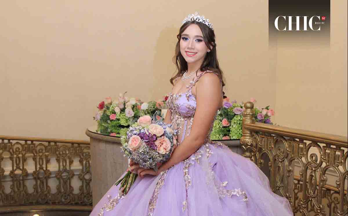 VIKA CLEMENTE la preciosa quinceañera