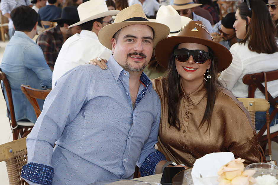 Guillermo Corina y Nelly Esquivias