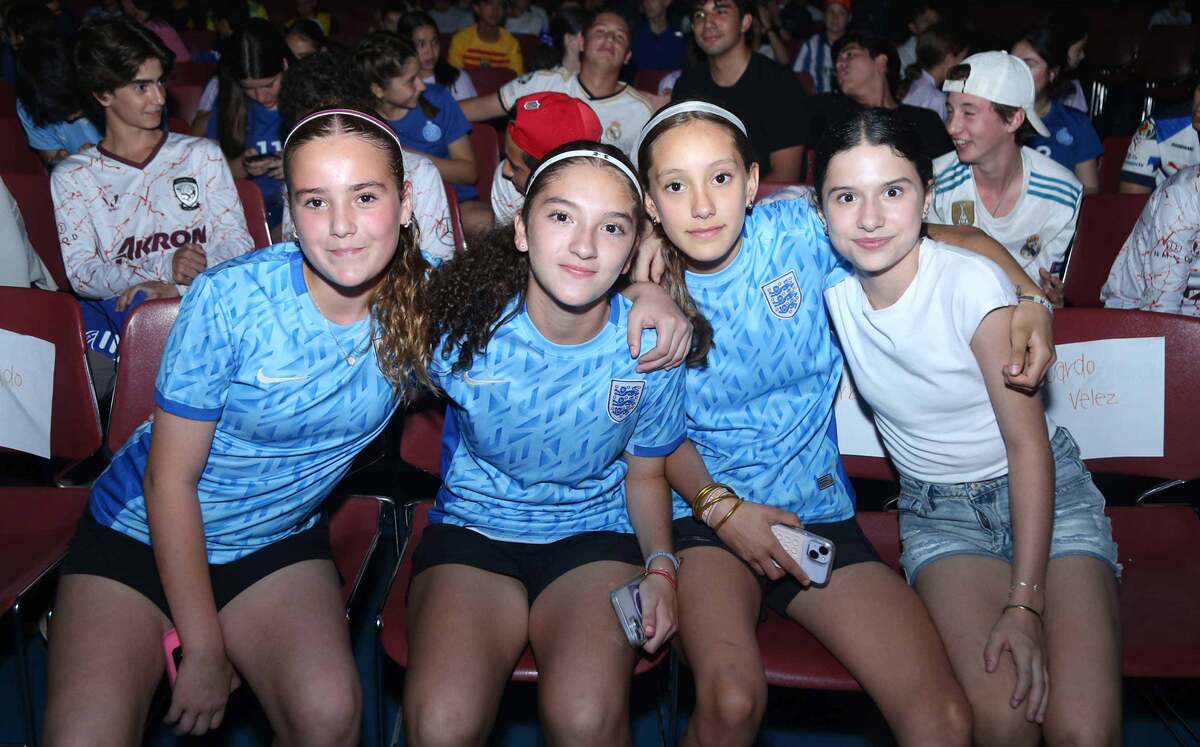 Ana Sofía Laneado, Samantha Escobar, Daniela Carvajal y Chantal Salazar