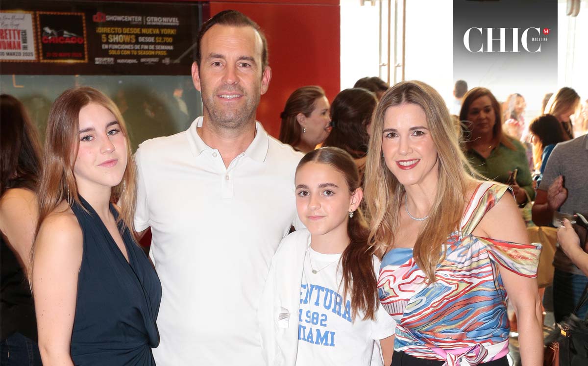 Cristy Zambrano, Gonzalo Zambrano, Paulina Zambrano y Cristy Zambrano de Zambrano