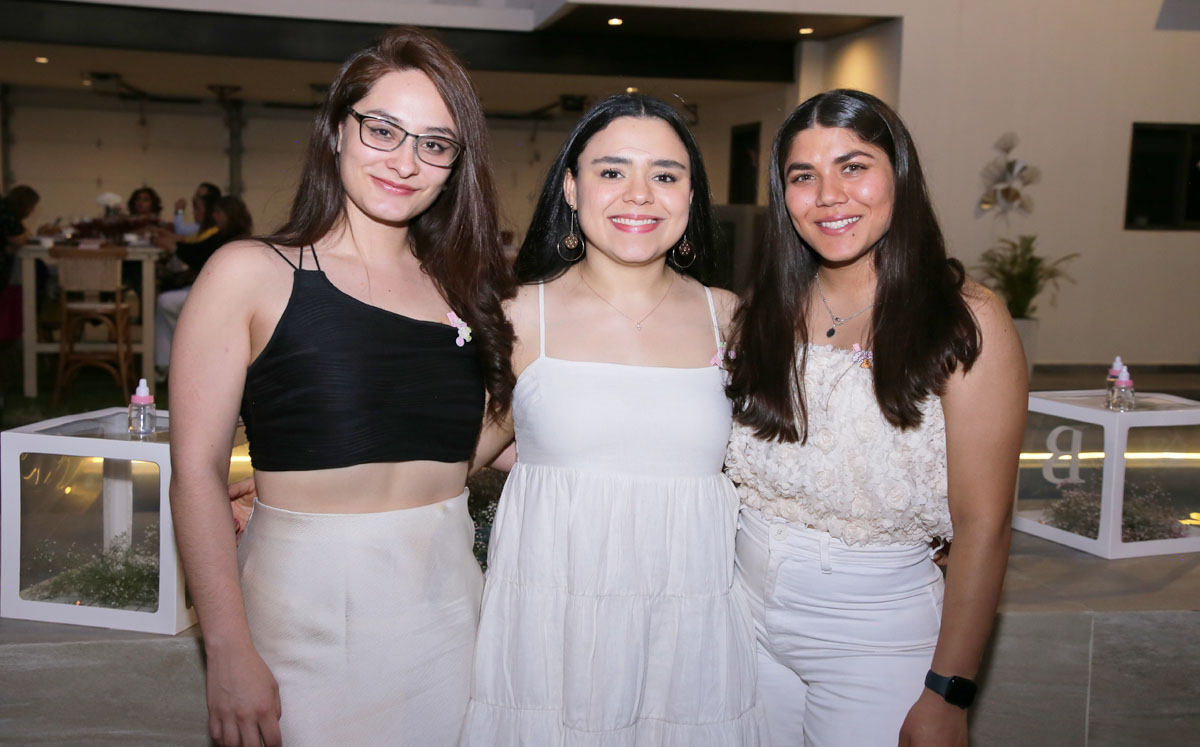 Frida, Marijose y Mónica