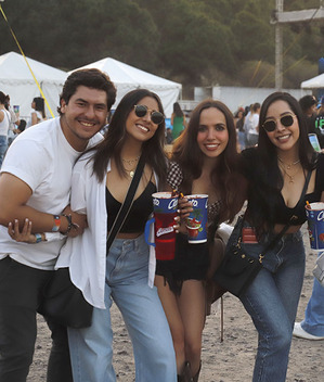 Omar Padilla,  Fernanda Rueda, Karla González, Cristina Peregrina, Diana González y  Héctor Ortega