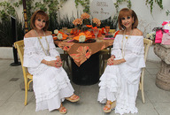 01 Thais Loera y Esperanza Loera