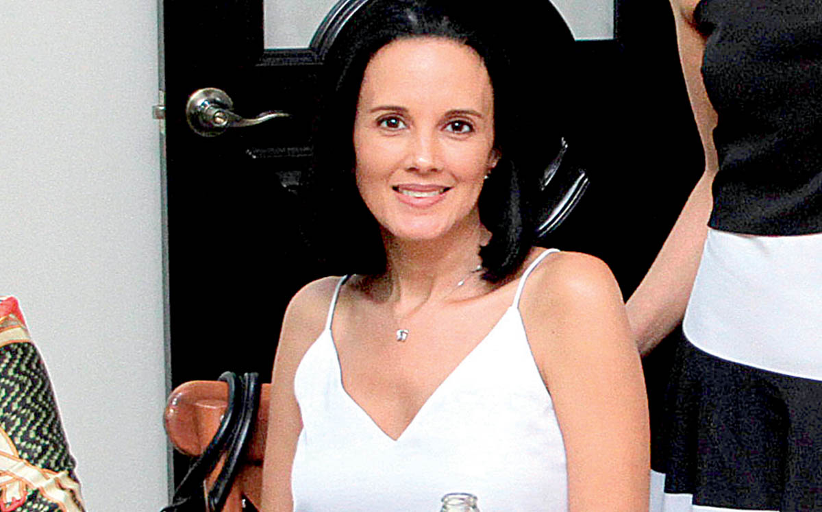 ROCÍO DE MANZUR nos regaló su mejor sonrisa en el festejo de Sandra Alvarado